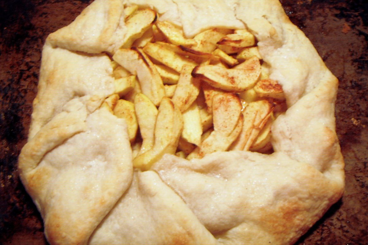 Rustic Apple Galette with a Crisp Bottom