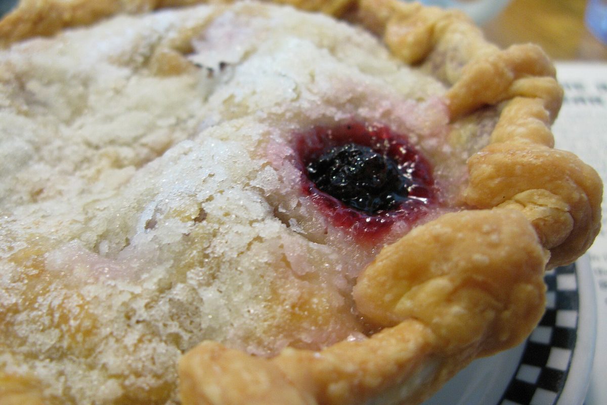 Baked Fruit Hand Pies with Sealed Edges